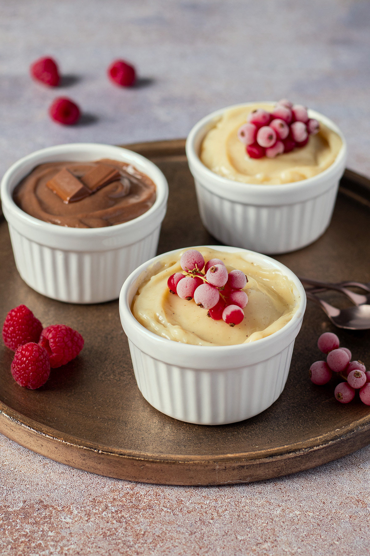 Drei Sch&uuml;sseln mit selbstgemachten High Protein Pudding.